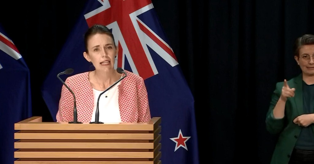 NZ to Move to Traffic Light Red at 1159PM Sunday Among Growing Omicron Threat